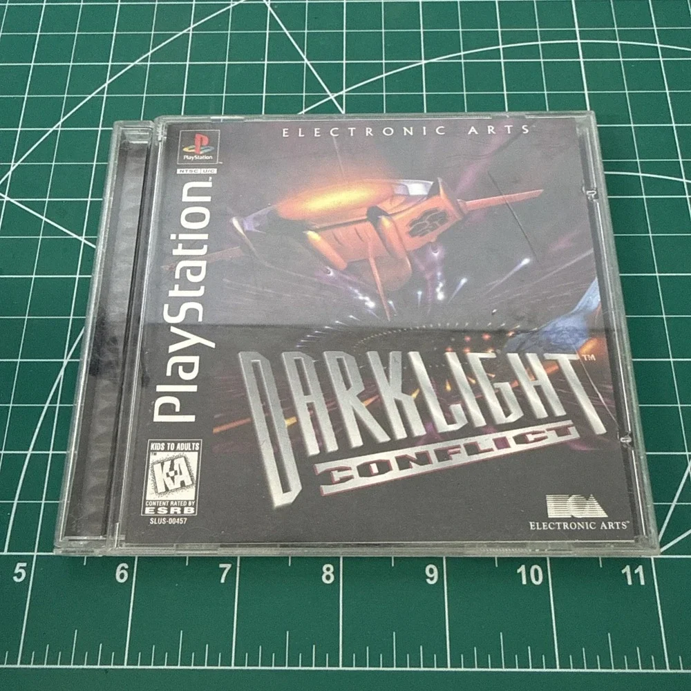 Dark light Conflict PlayStation (broken Case Hinge)